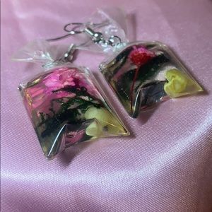 Beautiful Encased Flower Earrings